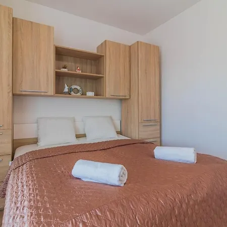 公寓 Lelle Relax Lelle W Ac & Terrace By Nw *